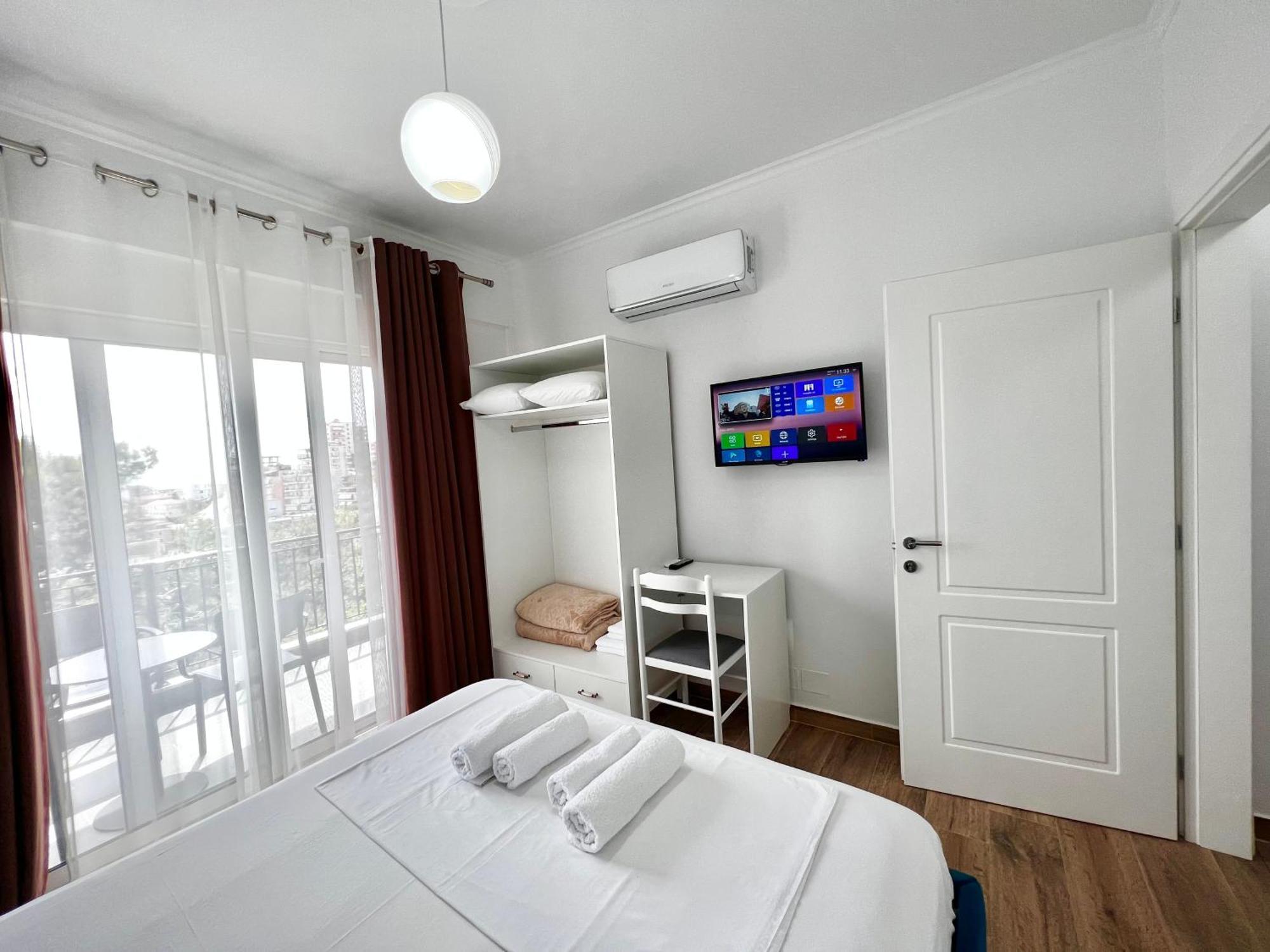 The Gwen Apartment Sarandë Exterior foto