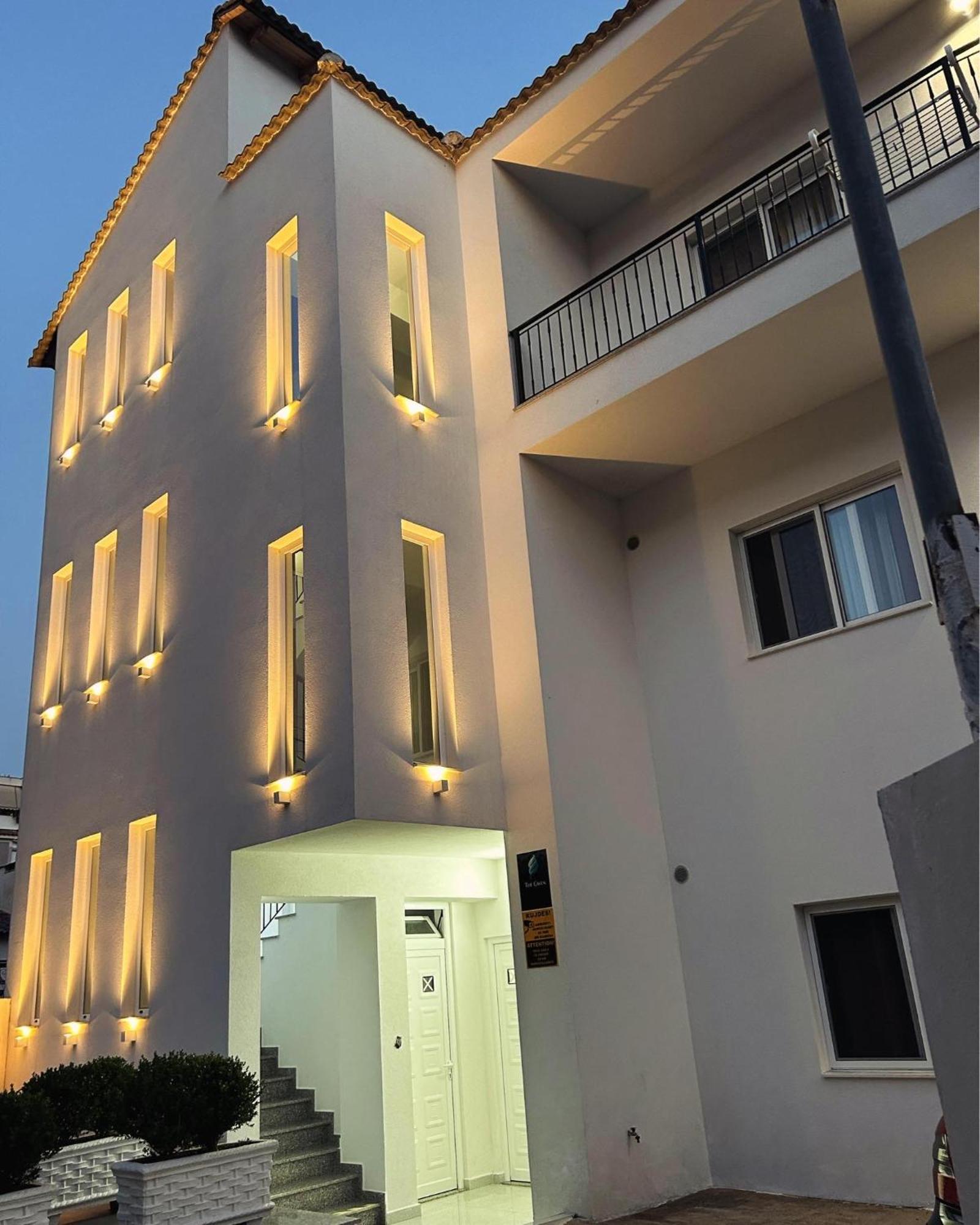 The Gwen Apartment Sarandë Exterior foto